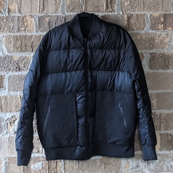 NWOT Lululemon Roam Far Wool Bomber Black Heathered Black Size 10 - Picture 14 of 14